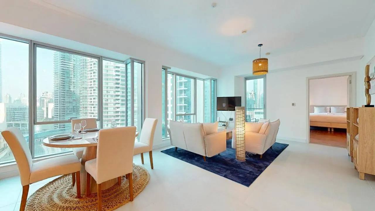 Attessa Tower - Vibrant One Bedroom In Marina Dubai Apartment